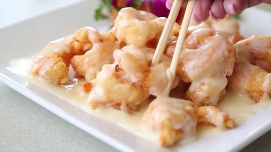 coconut-shrimp-at-feng.jpg