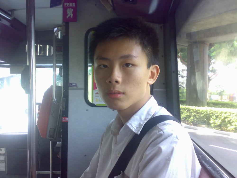 03102007141.thumb.jpg.8bea9ef4838c82191a00c1046e752e1e.jpg