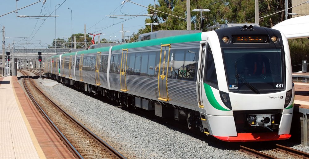 transperth-train.thumb.jpg.689bb13e4aa43d7cca735e892409580d.jpg